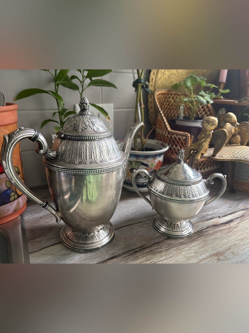 Vintage-Style Silver Teapot and Sugar Bowl Set - Silver